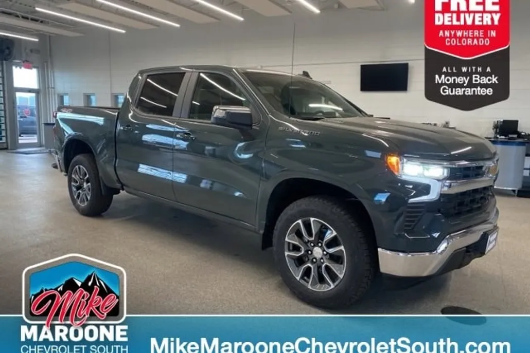 2025 Chevrolet Silverado 1500 LT photo 1