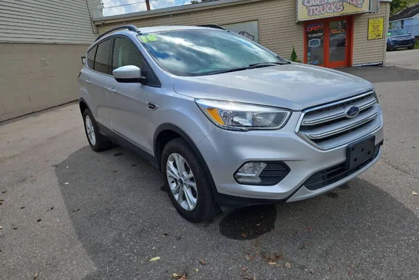 2018 Ford Escape SE photo 1
