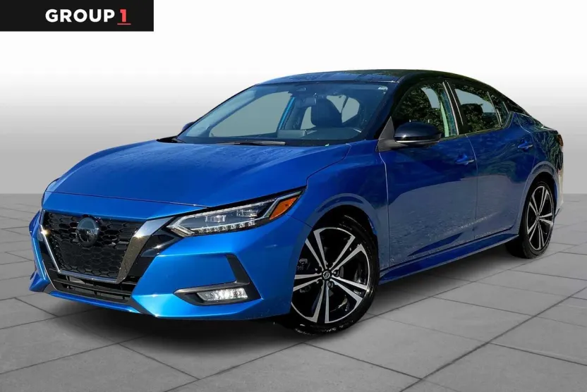 2022 Nissan Sentra SR photo 1