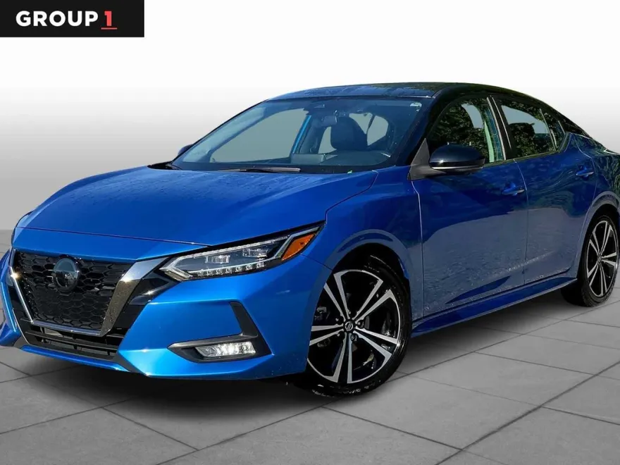 2022 Nissan Sentra SR photo 1