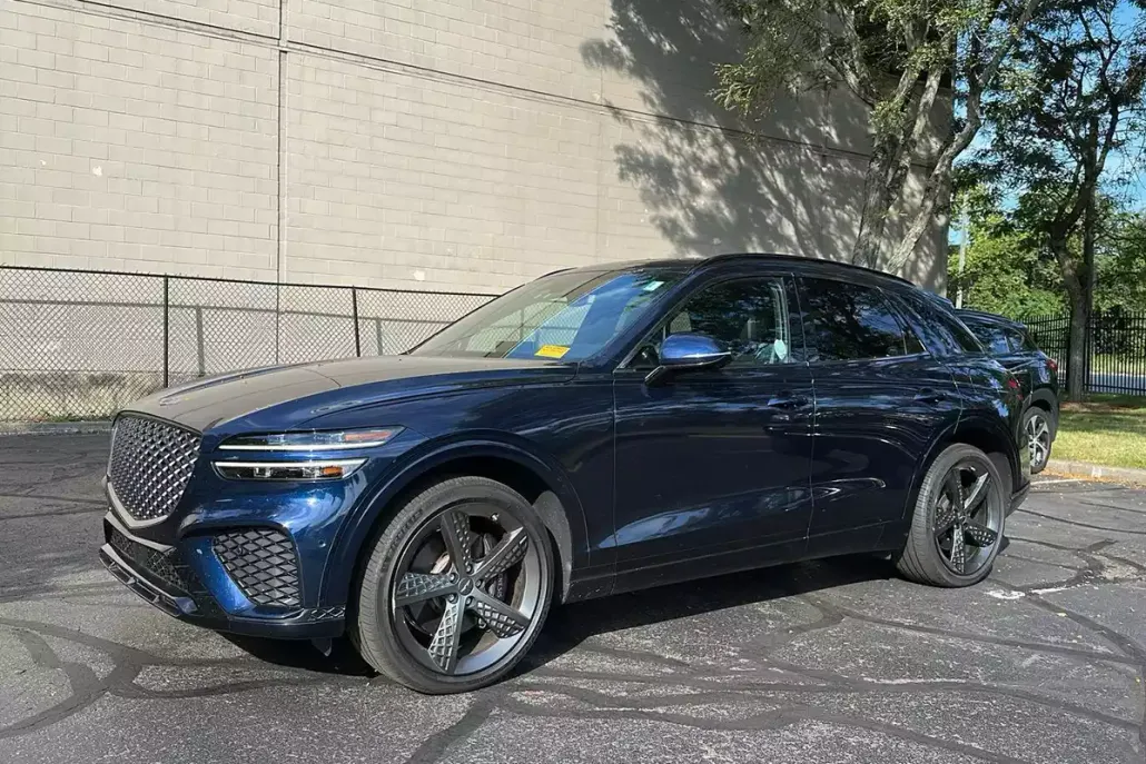 2023 Genesis GV70 2.5T photo 1