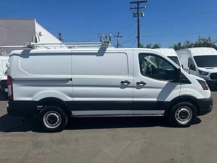 2021 Ford Transit Cargo Van photo 1