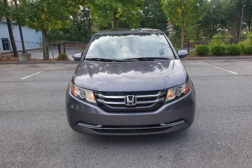 2016 Honda Odyssey EX-L photo 1