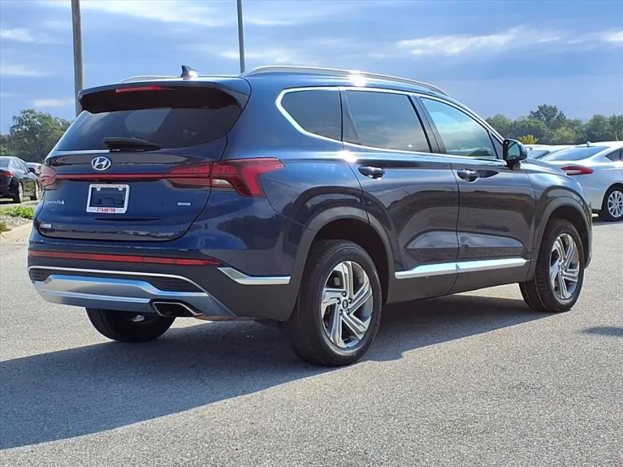 2021 Hyundai Santa Fe SEL photo 1