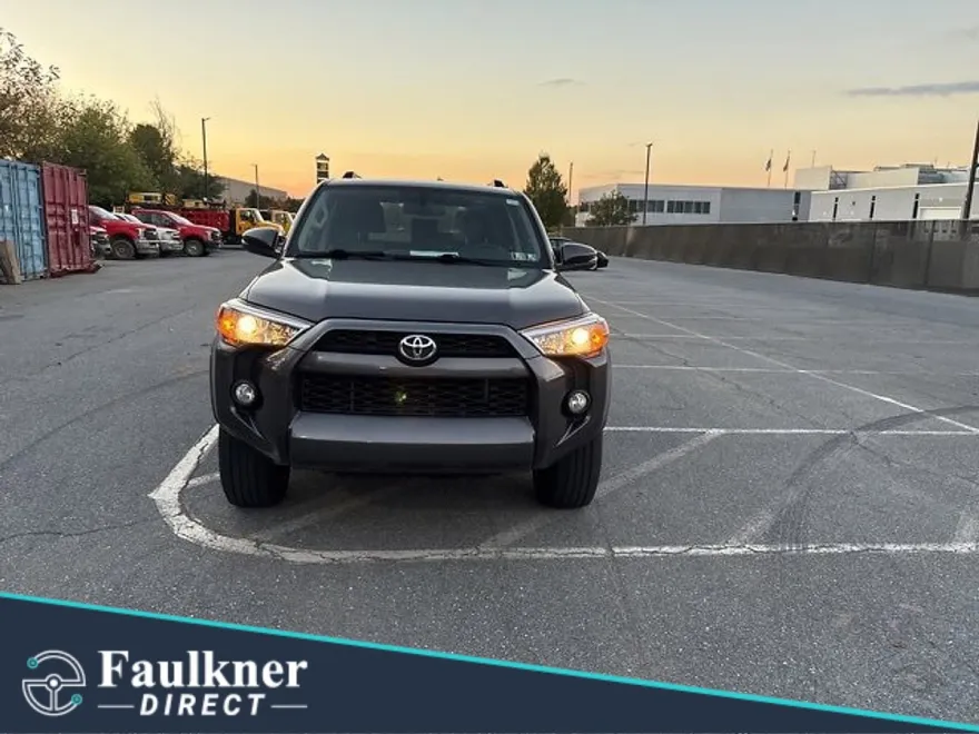 2019 Toyota 4Runner SR5 Premium 4WD photo 1