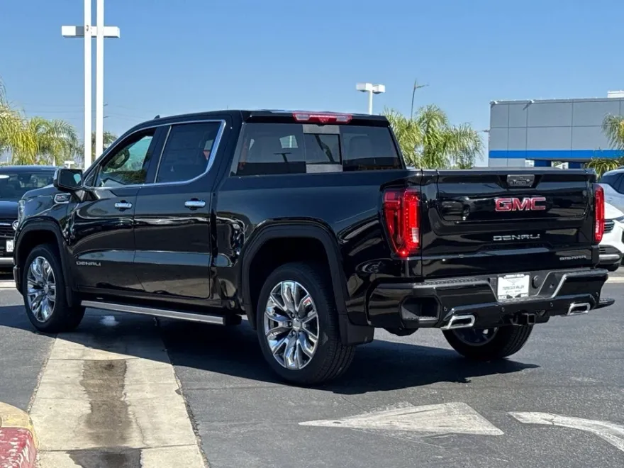 2025 Gmc Sierra 1500 Denali photo 8
