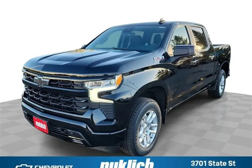 2022 Chevrolet Silverado 1500 RST photo 1