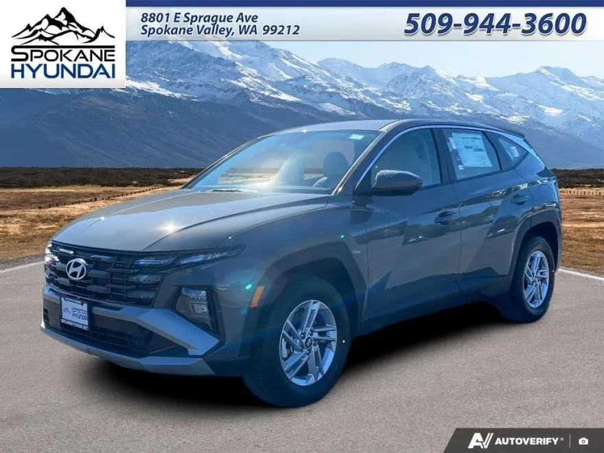 2025 Hyundai Tucson SE photo 1