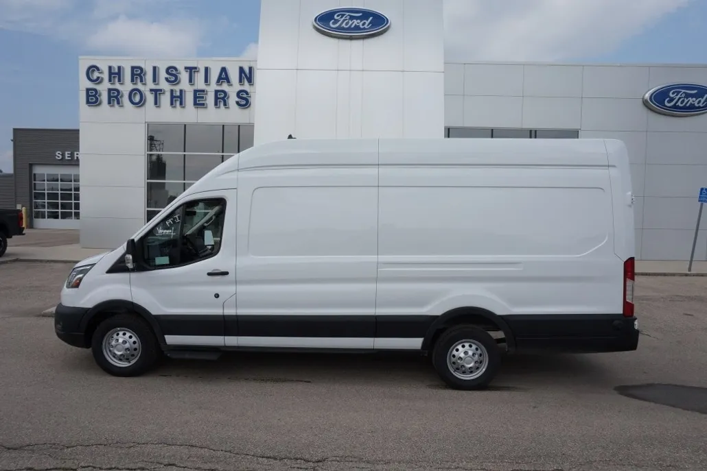 2025 Ford Transit Cargo Van photo 1