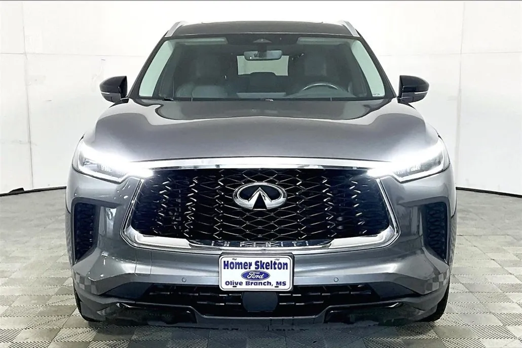 2024 Infiniti QX60 Luxe photo 1
