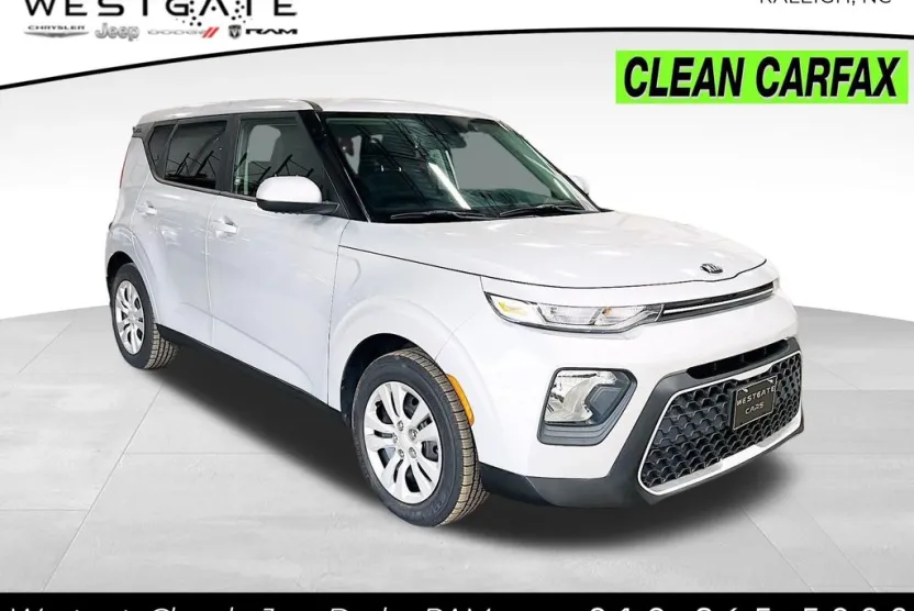 2020 Kia Soul LX photo 1