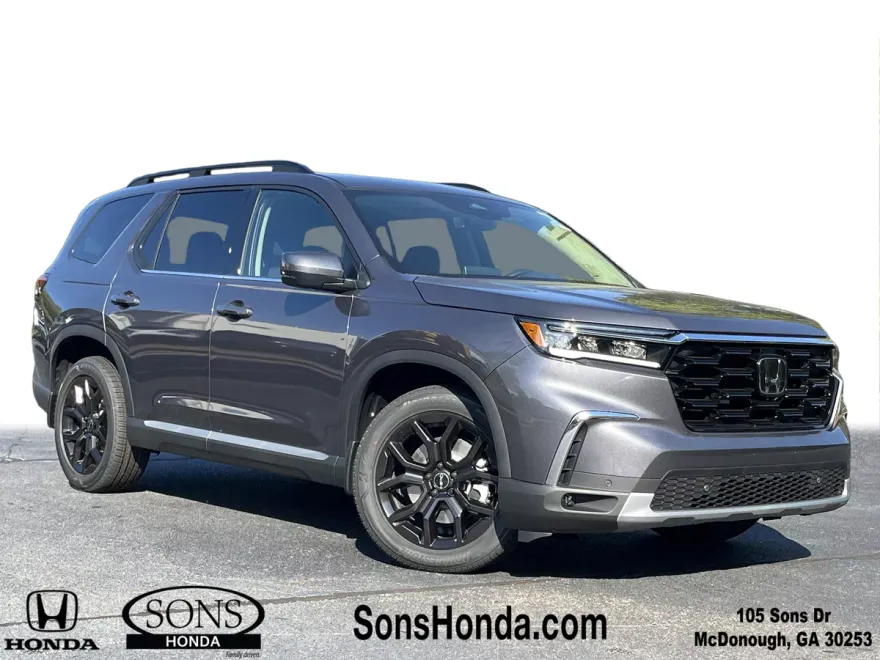 2025 Honda Pilot Touring photo 1