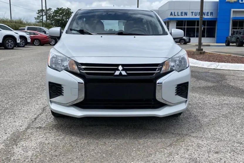 2024 Mitsubishi Mirage ES photo 1