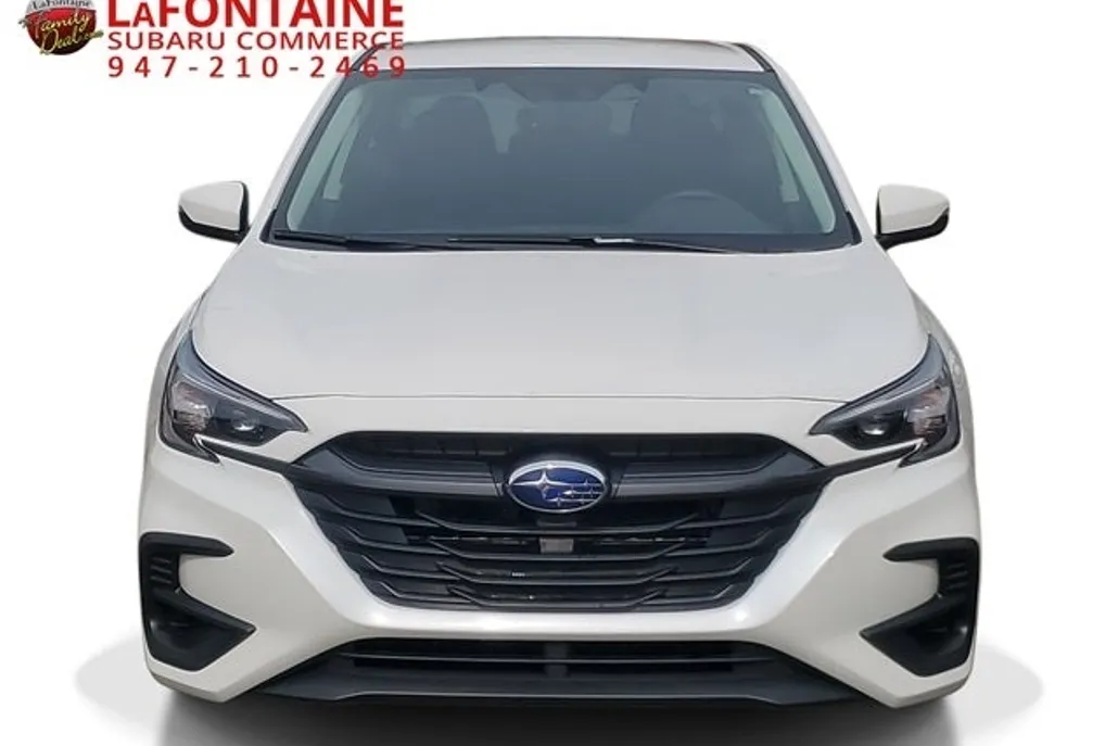 2025 Subaru Legacy Premium photo 1