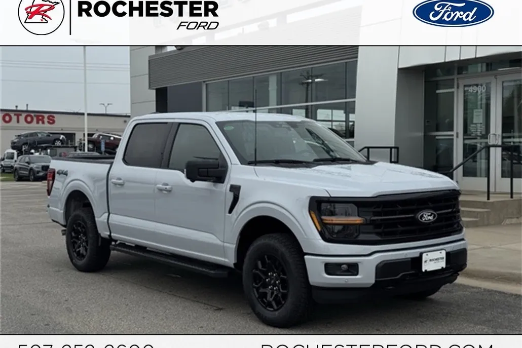 2025 Ford F-150 XLT photo 1