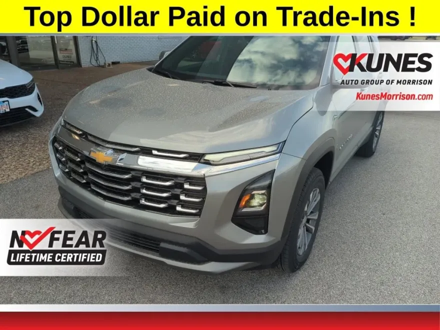 2025 Chevrolet Equinox LT photo 1