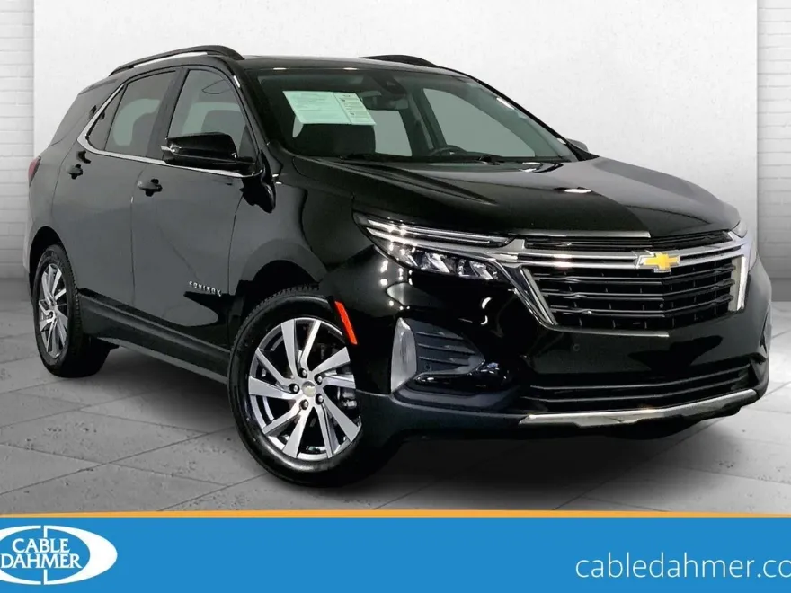 2022 Chevrolet Equinox LT photo 1