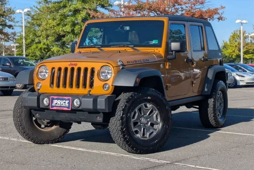 2014 Jeep Wrangler Unlimited Rubicon photo 1