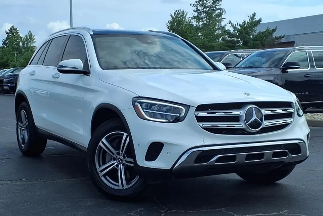 2022 Mercedes Benz GLC 300 4MATIC photo 1