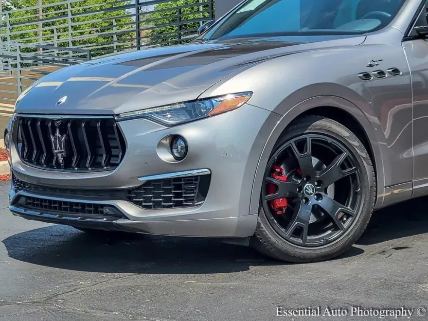 2022 Maserati Levante GT photo 1