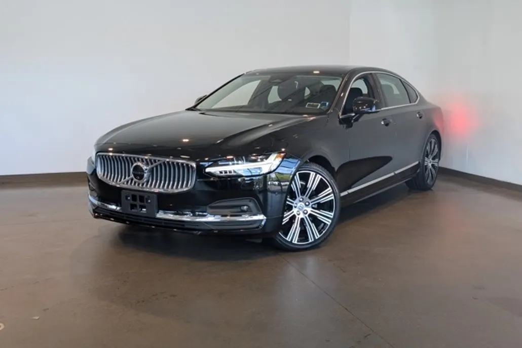2022 Volvo S90 Inscription photo 1