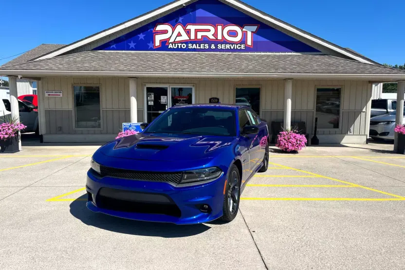 2022 Dodge Charger R/T photo 1