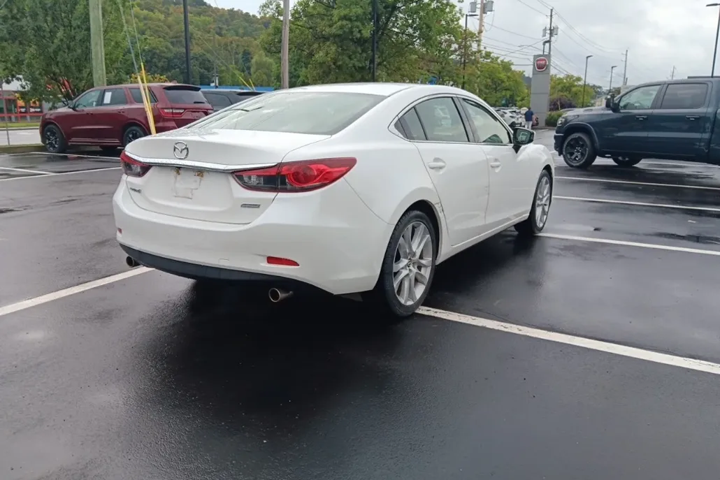 2014 Mazda Mazda6 Touring photo 1