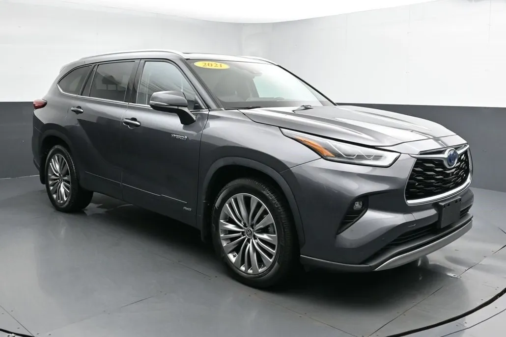 2021 Toyota Highlander Hybrid Platinum photo 1
