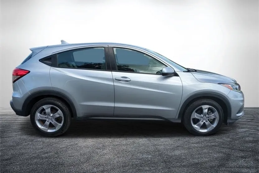 2020 Honda HR-V LX photo 1