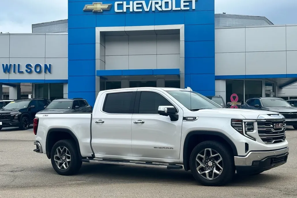2024 Gmc Sierra 1500 SLT photo 1