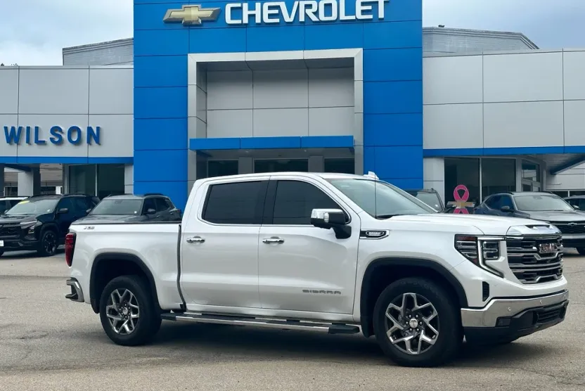 2024 Gmc Sierra 1500 SLT photo 1