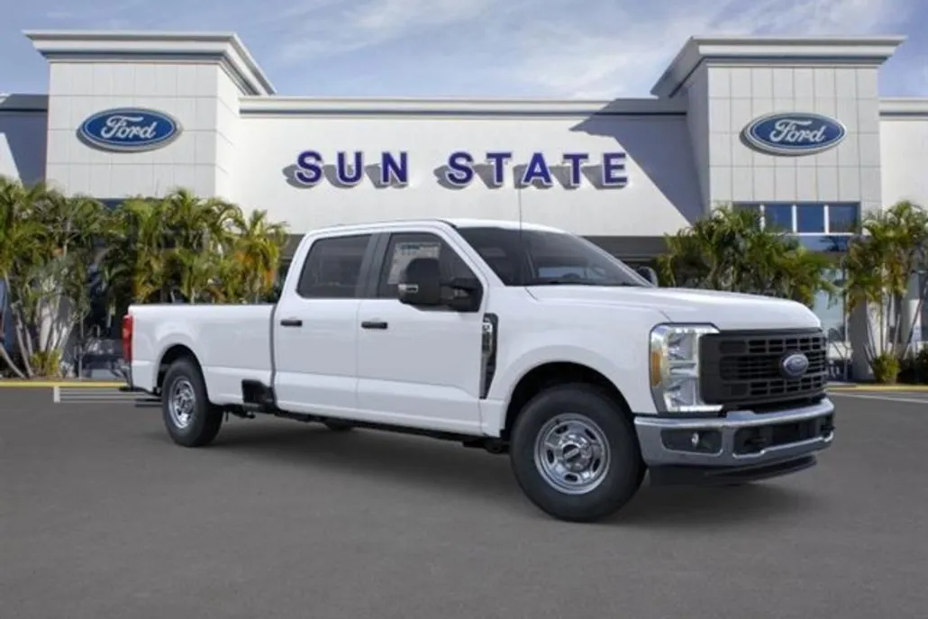 2025 Ford F-250 XL photo 1