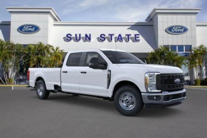2025 Ford F-250 XL photo 1