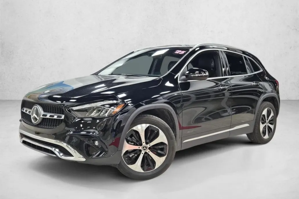 2025 Mercedes Benz GLA 250 photo 1