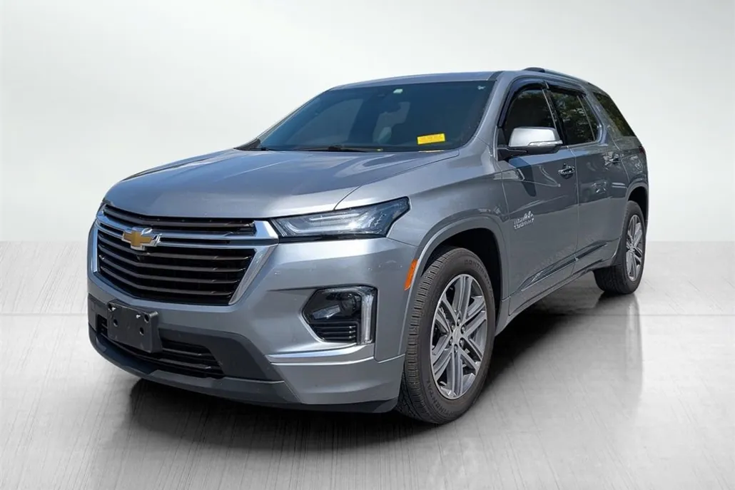 2023 Chevrolet Traverse High Country photo 1