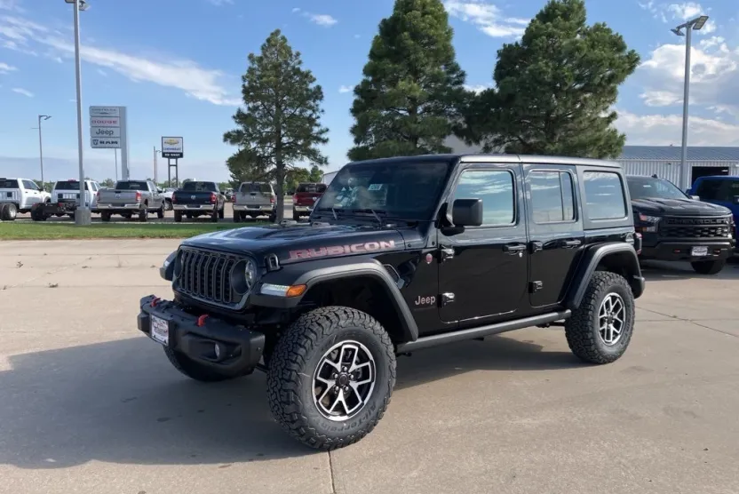 2025 Jeep Wrangler Rubicon photo 1