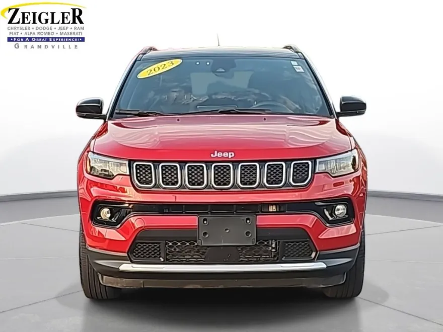 2023 Jeep Compass Limited photo 1