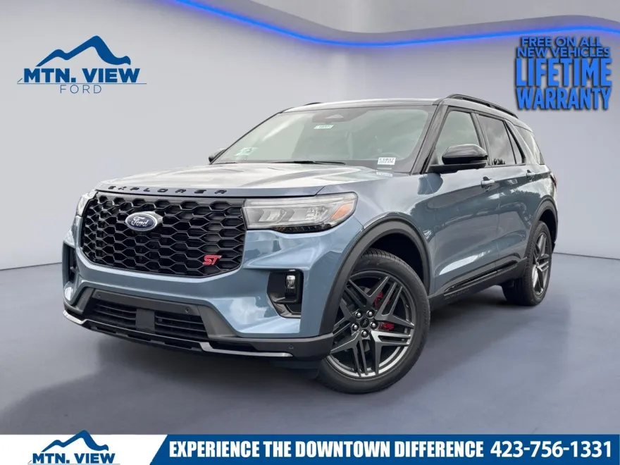2025 Ford Explorer ST photo 1
