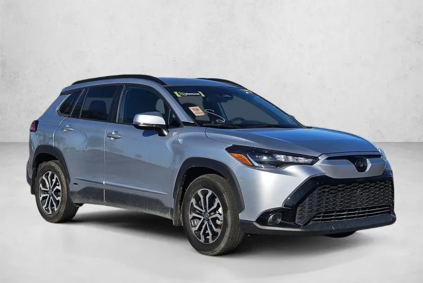 2023 Toyota Corolla Hybrid SE photo 1