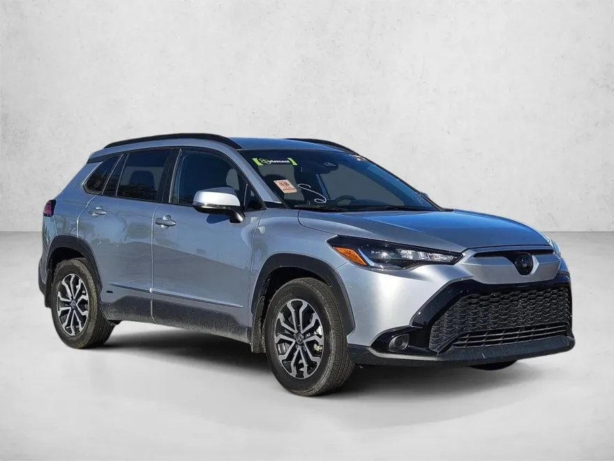 2023 Toyota Corolla Hybrid SE photo 1