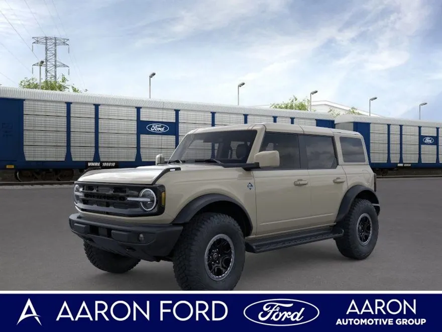 2025 Ford Bronco Outer Banks photo 1