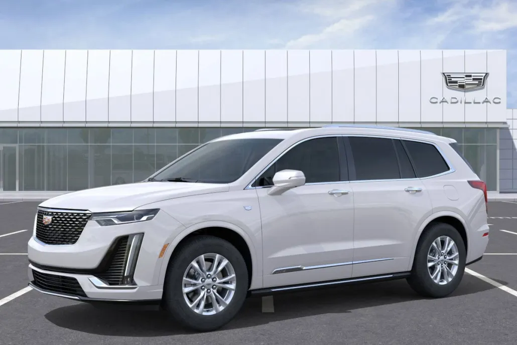 2025 Cadillac XT6 Luxury photo 1