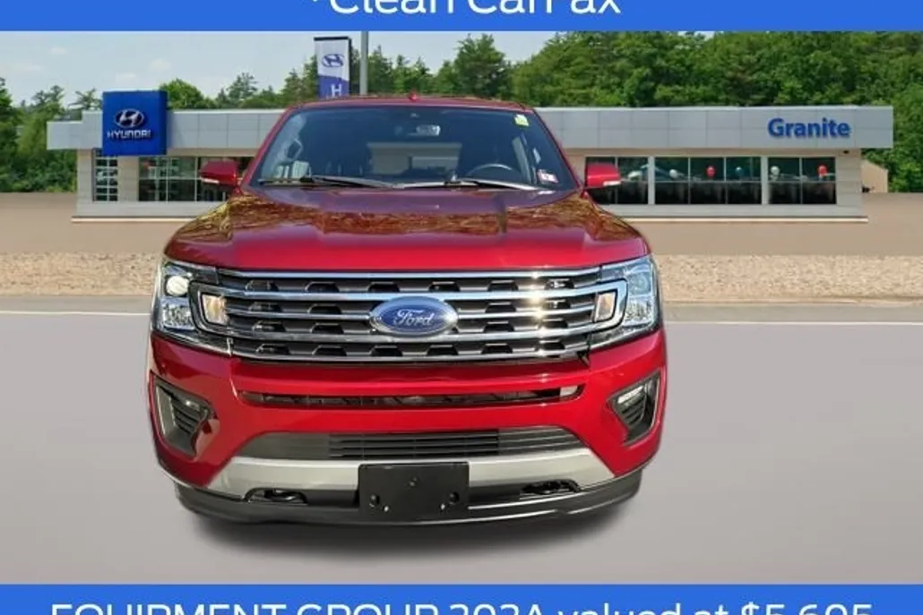 2019 Ford Expedition XLT photo 1