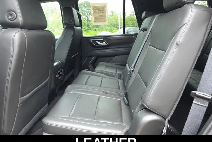 2021 Chevrolet Tahoe LT photo 1
