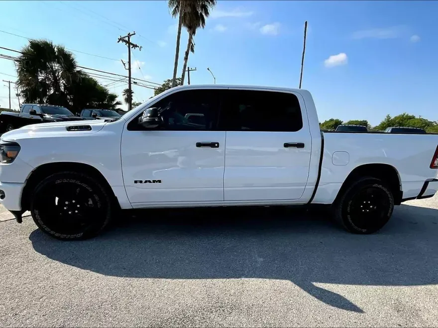 2024 Ram 1500 Big Horn Lone Star photo 1