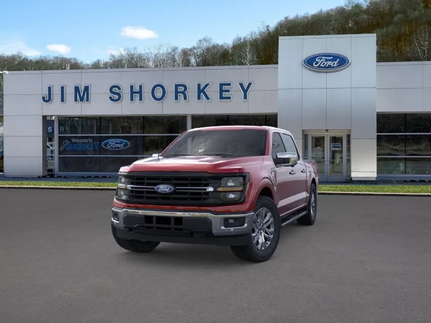 2025 Ford F-150 XLT photo 1