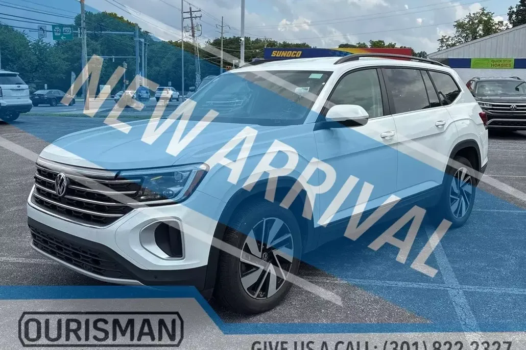 2024 Volkswagen Atlas SE Technology photo 1