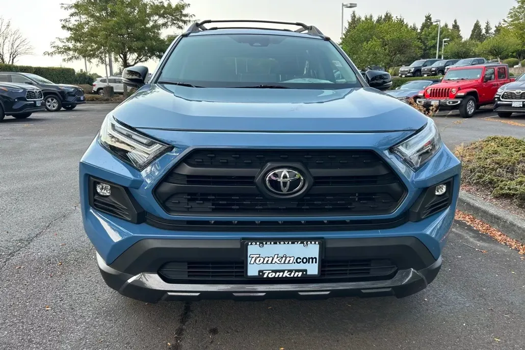 2022 Toyota RAV4 TRD photo 1