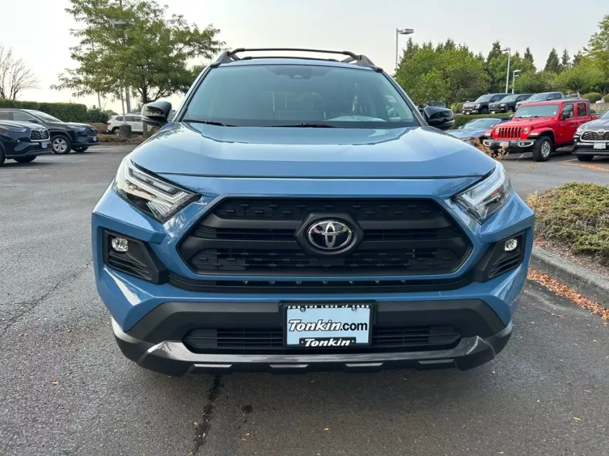 2022 Toyota RAV4 TRD photo 1