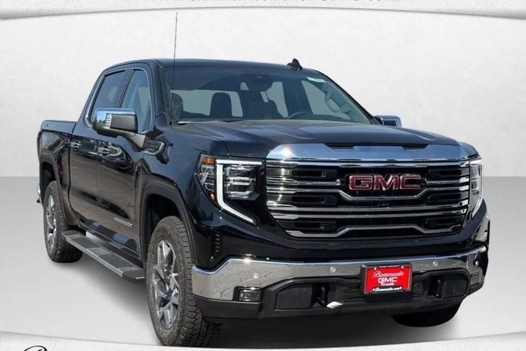 2026 Gmc Sierra 1500 SLT photo 1